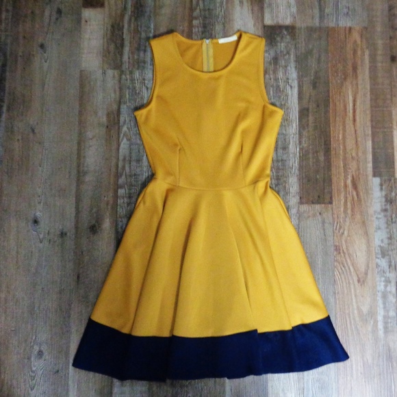 mustard and navy blue outfit